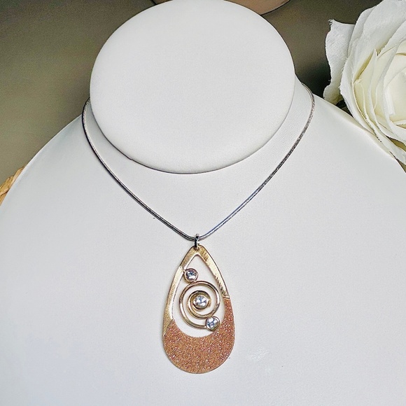 Art Deco Brushed Gold Tone and Glittery Teardrop Pendant on Silver tone chain. - Picture 1 of 9